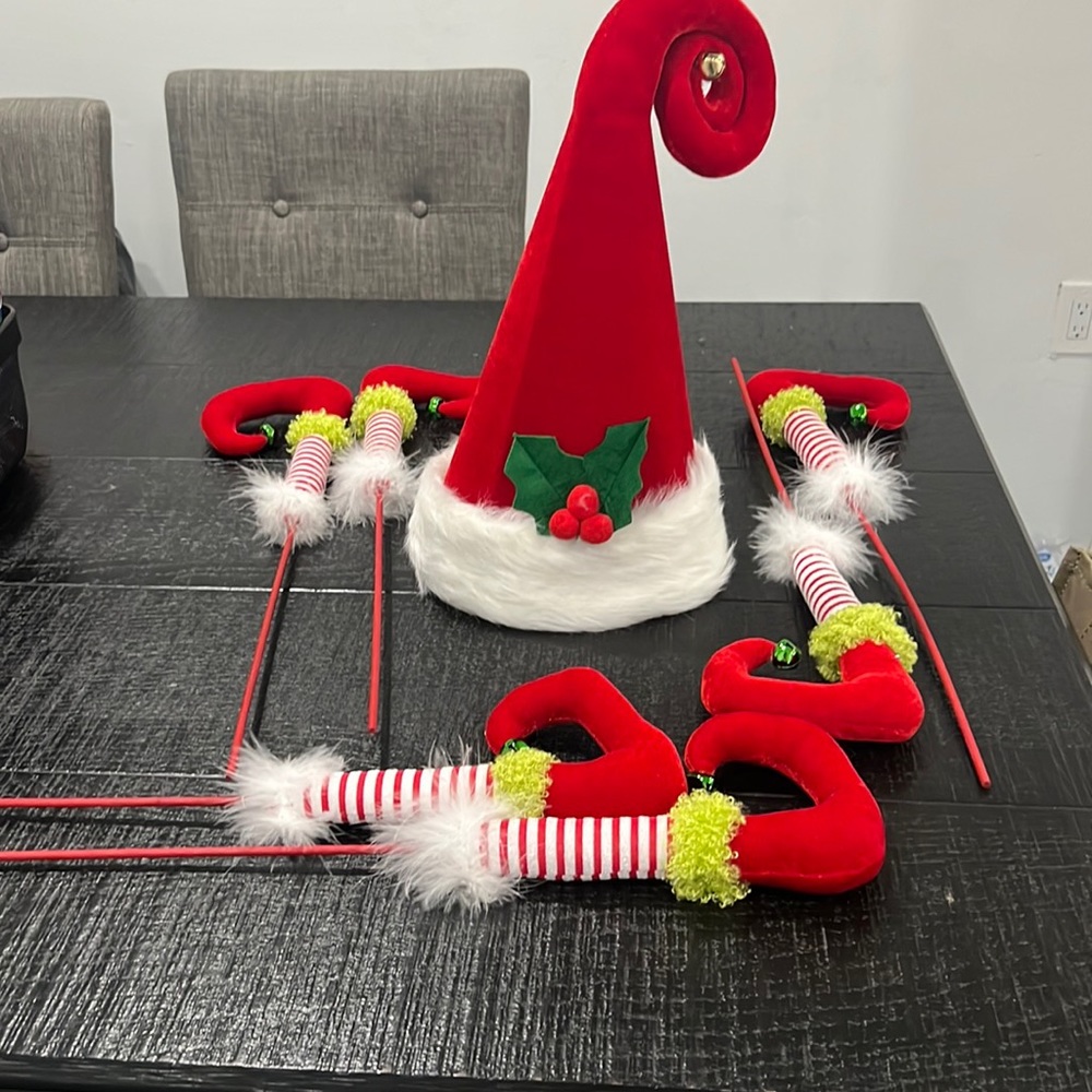 Christmas tree hat topper with 6 elf tree accents